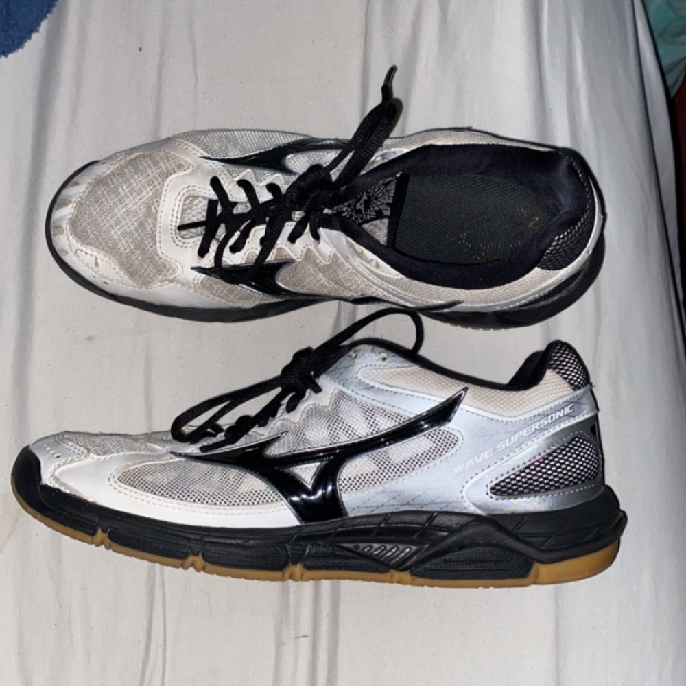 Mizuno running shoes